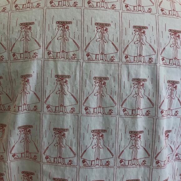 Chic Burberry Top - Made in Italy - Picture 4 of 8